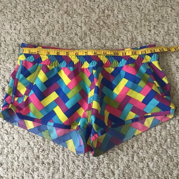 Powder Room Board Shorts - Picture 2 of 5